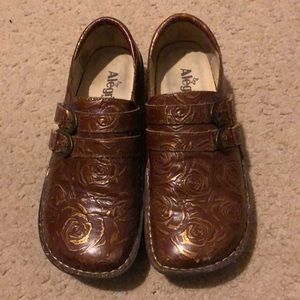 ALEGRIA SHOES EUC